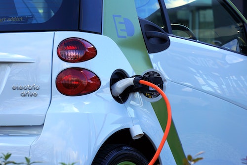 The Benefits Of A Plug-In Hybrid Electric Car